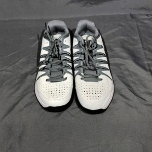 NEVER WORN Nike Vapor Court Shoe